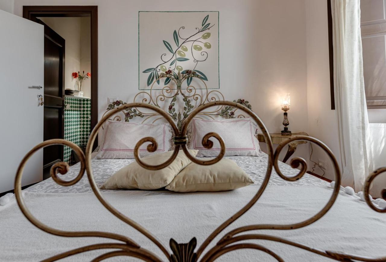 B&B Le Torri Di Firenze ฟีเอโซเล ภายนอก รูปภาพ