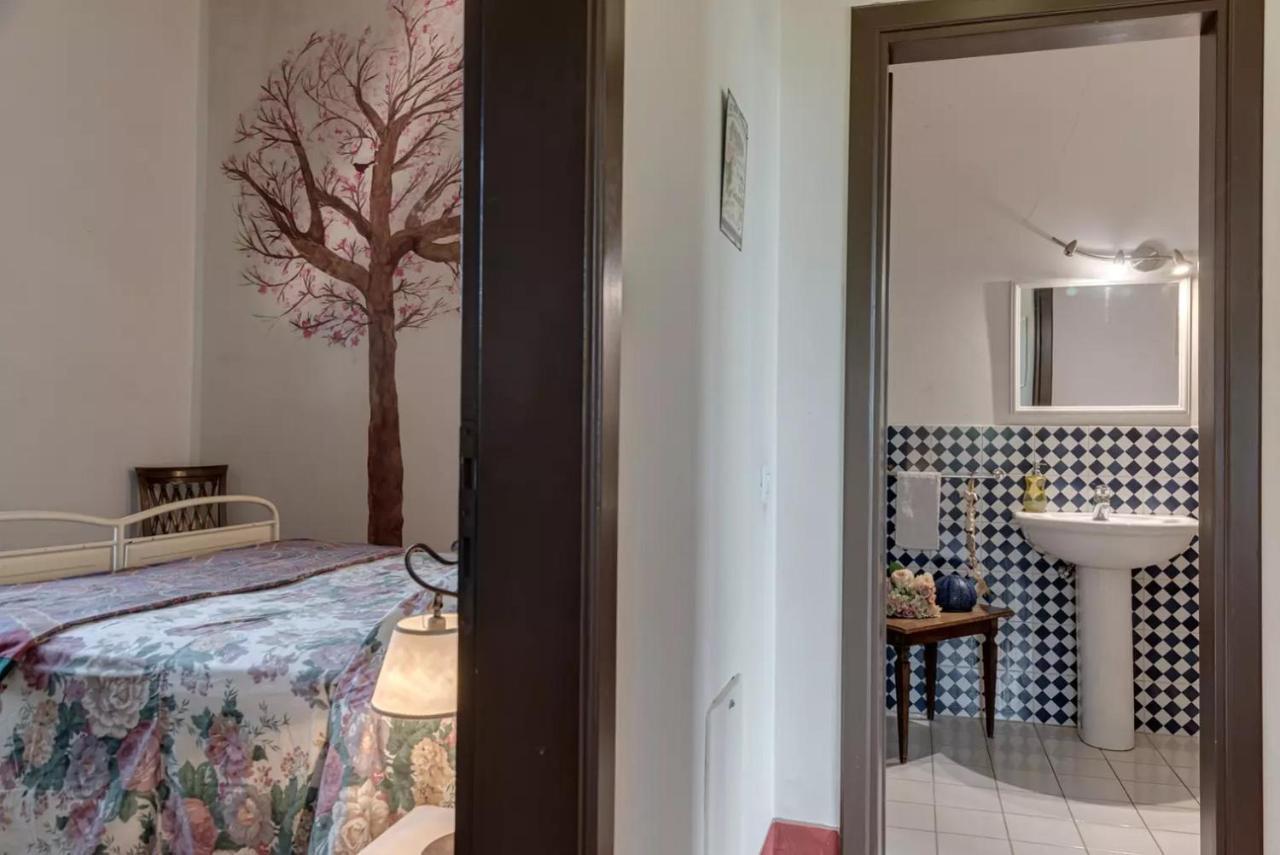 B&B Le Torri Di Firenze ฟีเอโซเล ภายนอก รูปภาพ